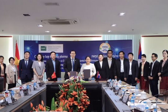 Uỷ ban Chứng khoán Nhà nước và Uỷ ban Chứng khoán Lào họp song phương lần thứ 11