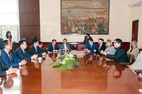 Mở ra cơ hội hợp tác giữa các địa phương của Việt Nam và Uruguay Mở ra cơ hội hợp tác giữa các địa phương của Việt Nam và Uruguay