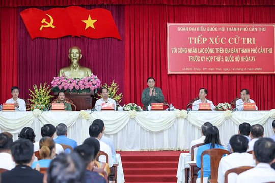 Tập trung tháo gỡ vướng mắc về thể chế, đẩy mạnh sản xuất kinh doanh Tập trung tháo gỡ vướng mắc về thể chế, đẩy mạnh sản xuất kinh doanh