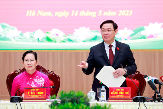 Tạo động lực cho doanh nghiệp đẩy mạnh đầu tư vào Hà Nam