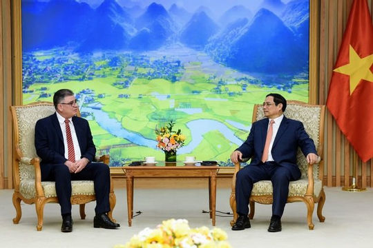 Việt Nam - Cuba hỗ trợ nhau xây dựng nền kinh tế độc lập, tự chủ Việt Nam - Cuba hỗ trợ nhau xây dựng nền kinh tế độc lập, tự chủ