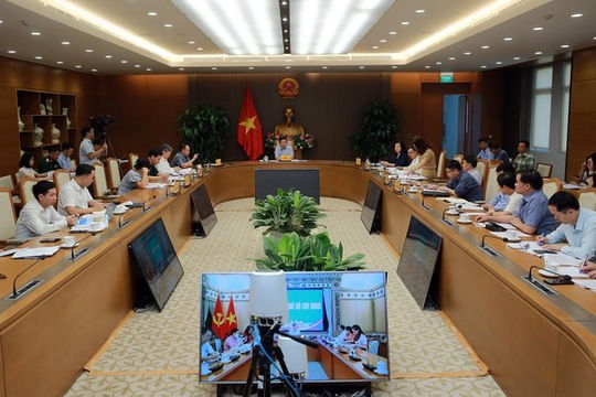 Quan tâm hơn y tế cơ sở trong phân bổ dự toán chi khám chữa bệnh BHYT