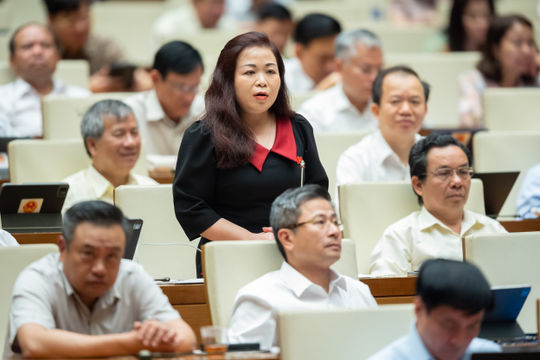 Ưu tiên nguồn lực tương xứng cho cải cách tiền lương Ưu tiên nguồn lực tương xứng cho cải cách tiền lương