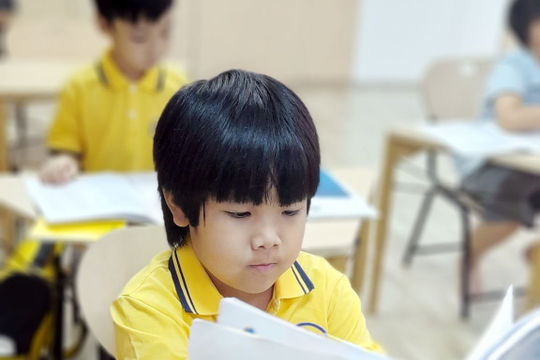 Đẩy mạnh các hoạt động phục vụ học tập suốt đời Đẩy mạnh các hoạt động phục vụ học tập suốt đời