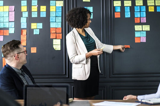 Phần Lan: Đánh giá tính hiệu quả của hệ thống dịch vụ kinh doanh công