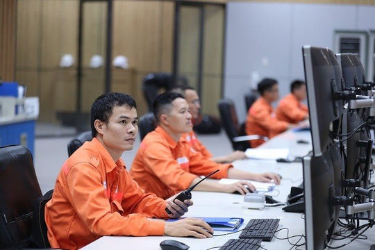 Nhiệt điện Hải Phòng: Tiết kiệm, chống lãng phí là nhiệm vụ trọng tâm, xuyên suốt Nhiệt điện Hải Phòng: Tiết kiệm, chống lãng phí là nhiệm vụ trọng tâm, xuyên suốt