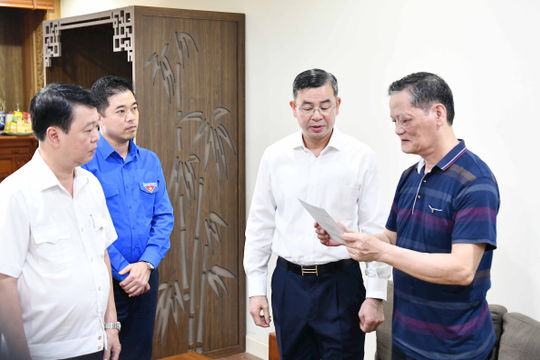 Tổng Kiểm toán nhà nước thăm hỏi, chia buồn với gia đình kiểm toán viên 