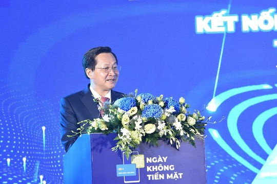 Tiếp tục hoàn thiện hành lang pháp lý thúc đẩy thanh toán không dùng tiền mặt Tiếp tục hoàn thiện hành lang pháp lý thúc đẩy thanh toán không dùng tiền mặt