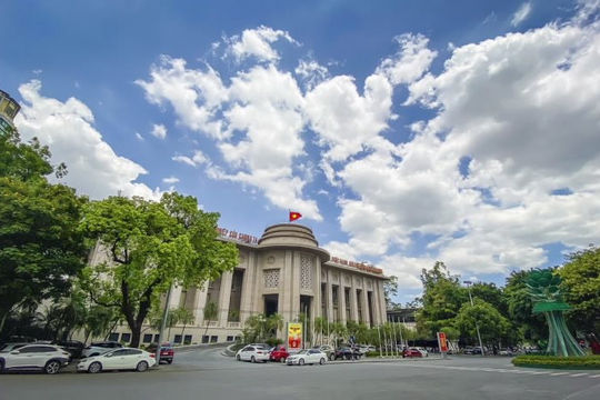 Các mức lãi suất điều hành sẽ tiếp tục giảm từ 0,25 - 0,5%/năm Các mức lãi suất điều hành sẽ tiếp tục giảm từ 0,25 - 0,5%/năm