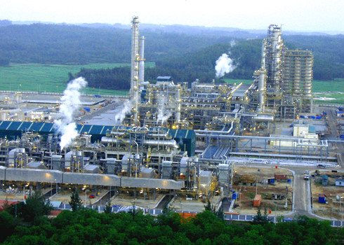 Nhà máy Lọc dầu Dung Quất đóng góp lớn phát triển năng lượng quốc gia Nhà máy Lọc dầu Dung Quất đóng góp lớn phát triển năng lượng quốc gia