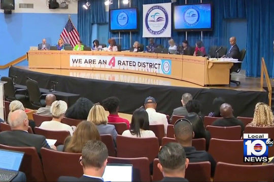 Hoa Kỳ: Nhiều tồn đọng tại Học khu Miami-Dade