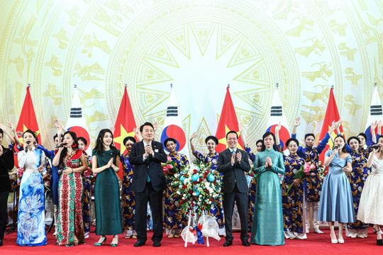 Chủ tịch nước chủ trì tiệc chiêu đãi Tổng thống Hàn Quốc 