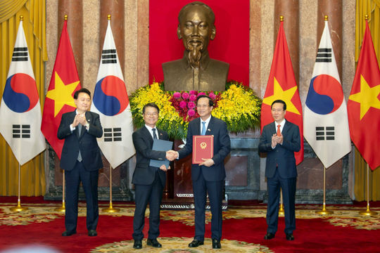 Việt Nam - Hàn Quốc ký kết Bản ghi nhớ về phái cử, tiếp nhận lao động