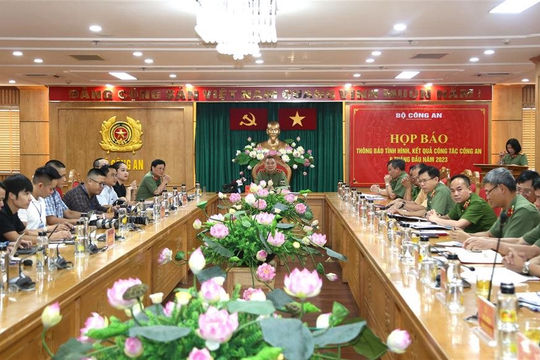 Đang điều tra làm rõ sai phạm trong vấn đề in ấn, phát hành sách giáo khoa  Đang điều tra làm rõ sai phạm trong vấn đề in ấn, phát hành sách giáo khoa