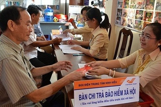 Đề xuất giảm độ tuổi hưởng trợ cấp hưu trí xuống 75 tuổi