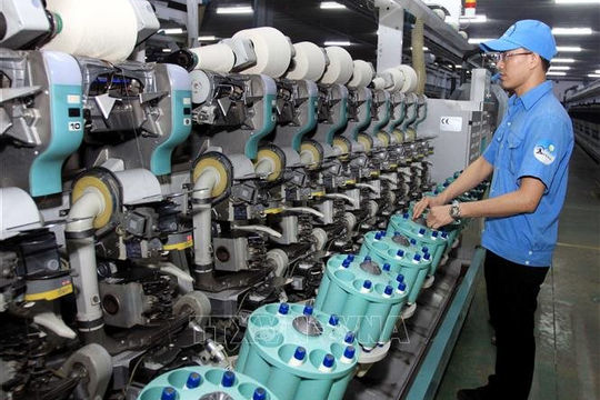 Mỗi tháng có 16,2 nghìn doanh nghiệp rút lui khỏi thị trường