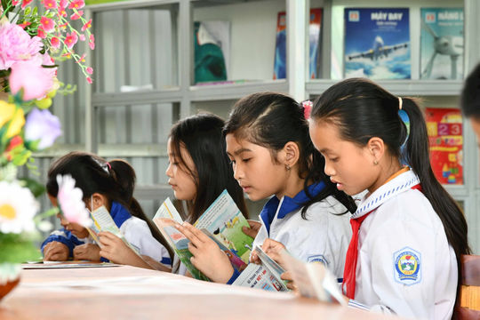 Nâng cao mức thụ hưởng văn hóa cho đồng bào dân tộc thiểu số 