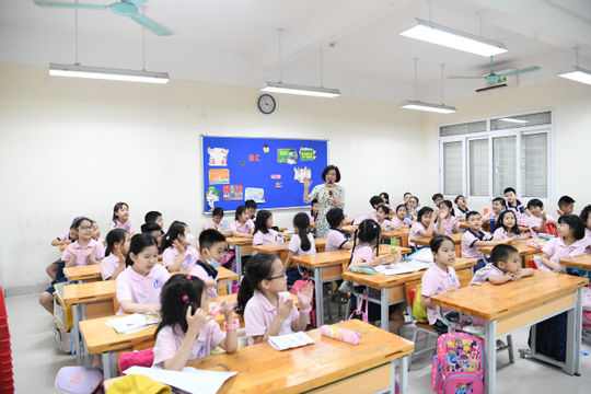 Năm học 2023-2024: Học sinh tựu trường trước 1 tuần so với ngày khai giảng