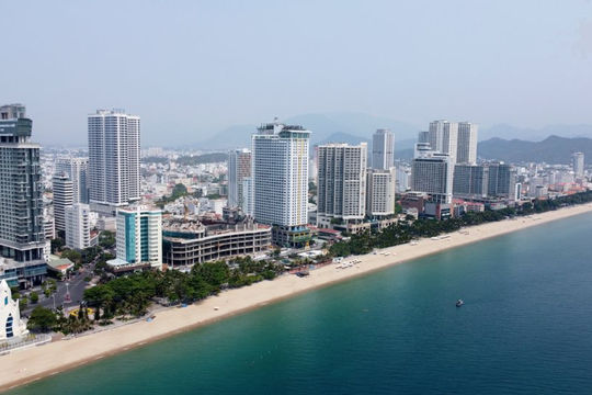 Khánh Hòa tăng cường thu hút đầu tư Khánh Hòa tăng cường thu hút đầu tư
