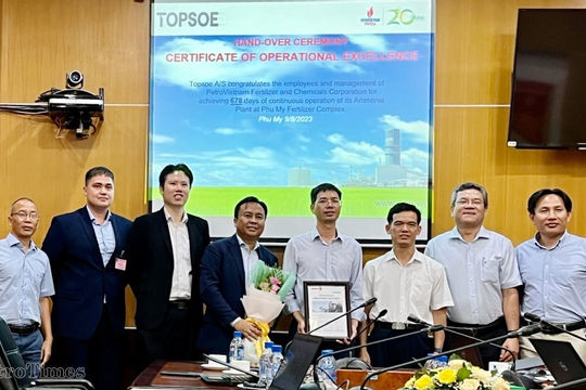 Nhà máy Đạm Phú Mỹ nhận "Chứng nhận Vận hành xuất sắc" của Đan Mạch