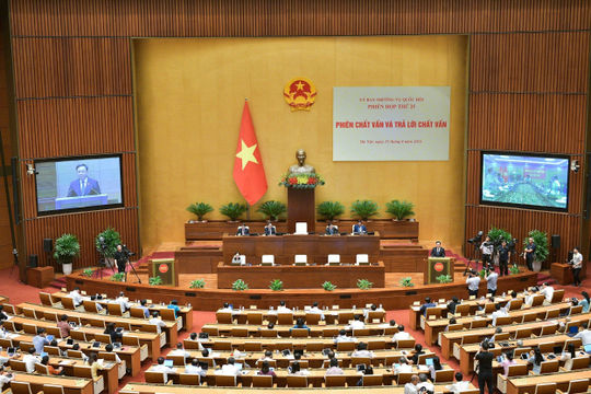 Chủ tịch Quốc hội: Ngăn rủi ro “bắt sóng xuất khẩu, để hổng thị trường trong nước”