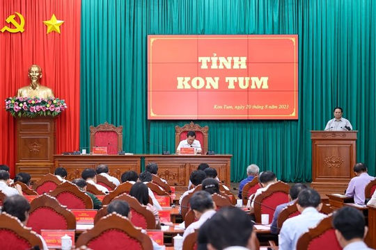 Kon Tum tập trung tháo gỡ pháp lý liên quan tới đất đai, rừng, tài sản