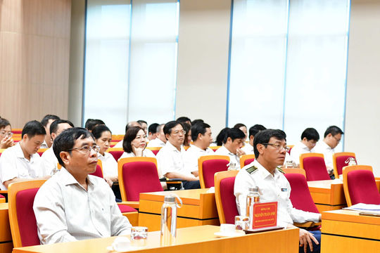 Nêu cao tính tiên phong, gương mẫu của tổ chức Đảng, đảng viên  Nêu cao tính tiên phong, gương mẫu của tổ chức Đảng, đảng viên