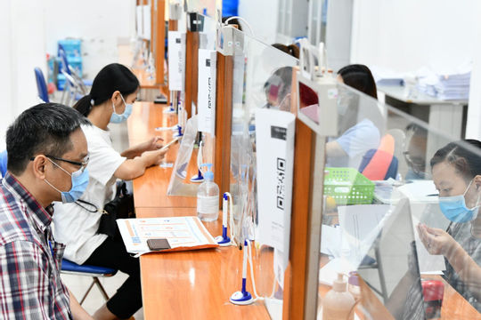 Người lao động “thiệt đơn, thiệt kép” khi nhận bảo hiểm xã hội một lần Người lao động “thiệt đơn, thiệt kép” khi nhận bảo hiểm xã hội một lần