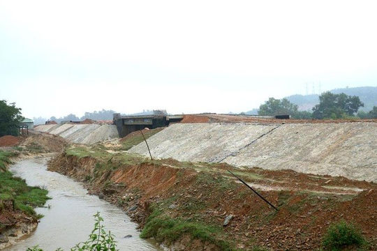 Thúc tiến độ Dự án Phát triển tổng hợp các đô thị động lực - Tiểu dự án đô thị Tĩnh Gia