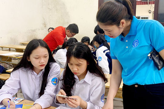 Móng Cái chỉ còn 62 học sinh chưa tham gia BHYT