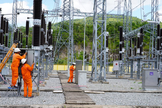 Đảm bảo cung cấp điện phục vụ phát triển kinh tế - xã hội