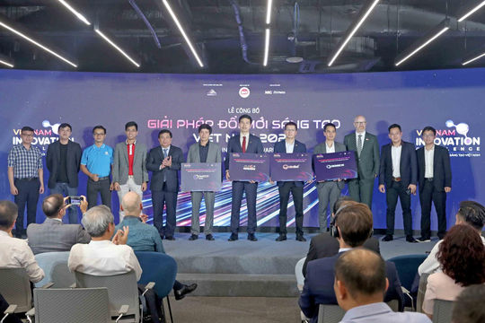 Vinh danh 12 giải pháp Đổi mới sáng tạo Việt Nam 2023