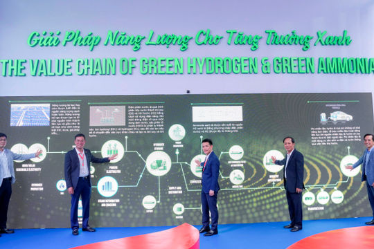Tổng công ty Khí Việt Nam khai trương Gian triển lãm “Giải pháp năng lượng cho tăng trưởng xanh” tại GRECO 2023  Tổng công ty Khí Việt Nam khai trương Gian triển lãm “Giải pháp năng lượng cho tăng trưởng xanh” tại GRECO 2023