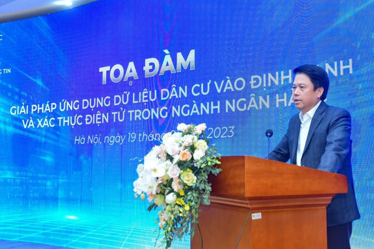 Kết nối offline để làm sạch 54 triệu hồ sơ khách hàng