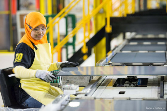 Hoa Kỳ: Nhiều sai phạm tại Tập đoàn Năng lượng First Solar chi nhánh Malaysia