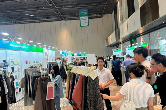 Texfuture Việt Nam 2023 thúc đẩy sản xuất “xanh” cho ngành dệt may