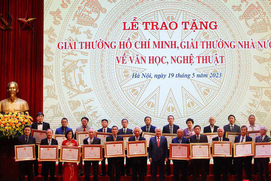 Xây dựng văn hóa từ chính cơ quan làm văn hóa