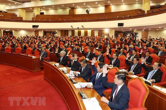 Thảo luận về Tờ trình quy hoạch Ban Chấp hành Trung ương nhiệm kỳ 2026-2031