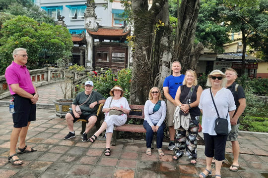 Đề xuất điều chỉnh mục tiêu đón khách quốc tế lên 13 triệu lượt 