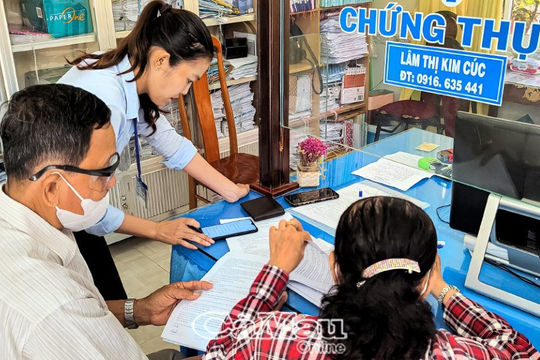 Cà Mau ủy quyền giải quyết thủ tục hành chính