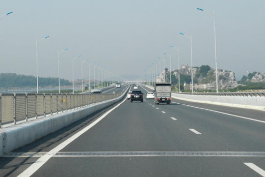 Tháo gỡ vướng mắc pháp lý để doanh nghiệp yên tâm đầu tư dự án PPP giao thông