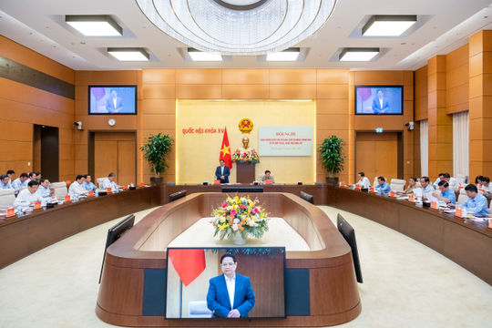 Chủ tịch Quốc hội: Tiếp tục phối hợp chặt chẽ, hoàn thiện tối đa các nội dung trình Quốc hội