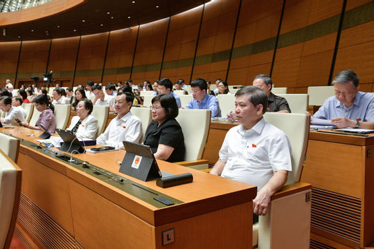 Quốc hội thông qua danh sách 44 người được lấy phiếu tín nhiệm