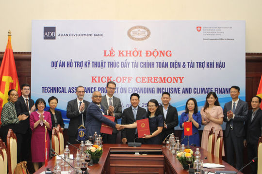 ADB và Ngân hàng Nhà nước hợp tác phát triển công nghệ tài chính ADB và Ngân hàng Nhà nước hợp tác phát triển công nghệ tài chính