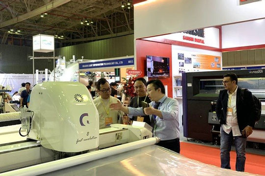 Thúc đẩy hợp tác kinh doanh ngành dệt may Việt Nam