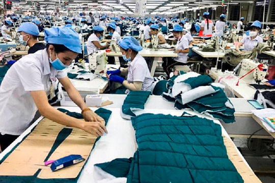 Kiến nghị giảm 4% tỷ lệ đóng của người lao động và người sử dụng lao động vào Quỹ BHXH Kiến nghị giảm 4% tỷ lệ đóng của người lao động và người sử dụng lao động vào Quỹ BHXH