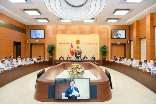 Quốc hội sẽ chất vấn 4 nhóm lĩnh vực tại Kỳ họp thứ 6 Quốc hội sẽ chất vấn 4 nhóm lĩnh vực tại Kỳ họp thứ 6