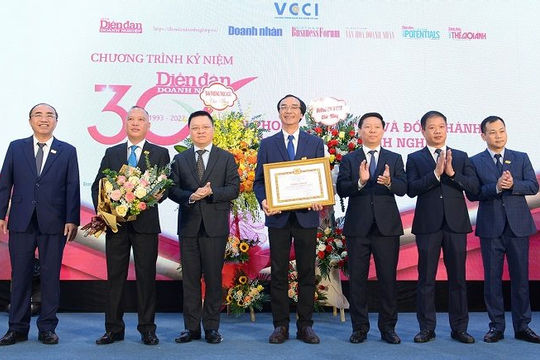 Tạp chí Diễn đàn Doanh nghiệp: 30 năm đồng hành cùng doanh nghiệp, doanh nhân Tạp chí Diễn đàn Doanh nghiệp: 30 năm đồng hành cùng doanh nghiệp, doanh nhân