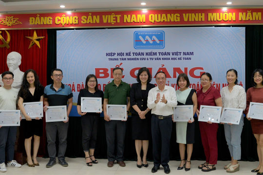 Hiệp hội Kế toán và Kiểm toán Việt Nam bế giảng Khóa đào tạo Kiểm toán viên nội bộ
