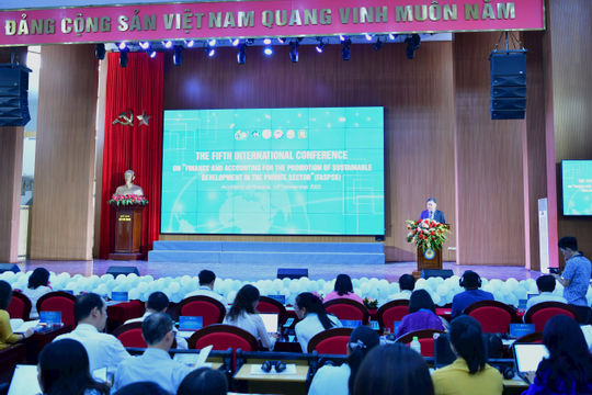 Thúc đẩy kinh tế tư nhân phát triển nhanh và bền vững